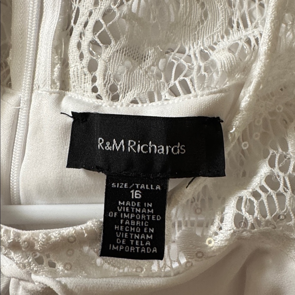 R&M Richards White Evening Dress - Picture 8 of 8